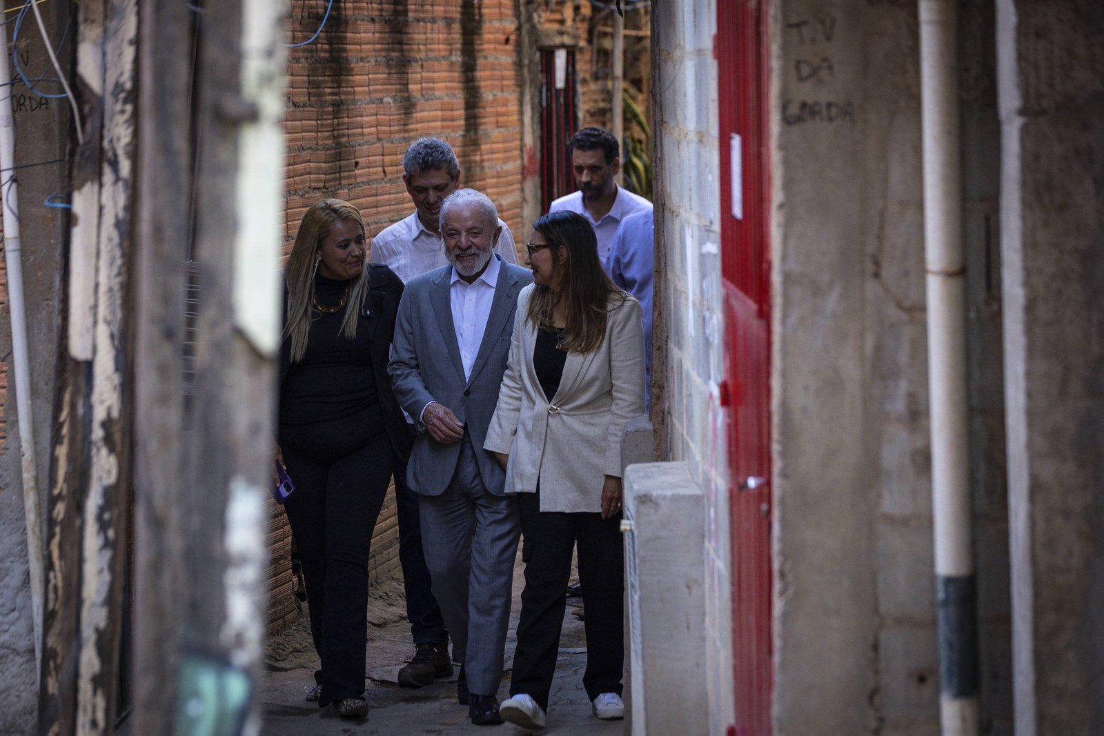 Governo Tarcísio acusa Lula de 'mensagens contraditórias' sobre acordo da Favela do Moinho
