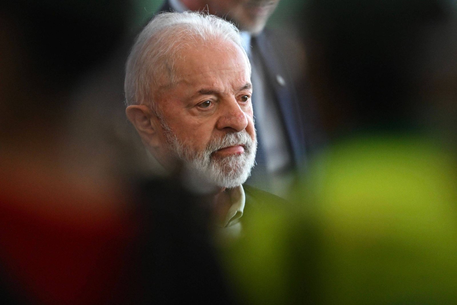 Lula é 'incoerente fora do Brasil' e 'impopular internamente', diz revista britânica The Economist
